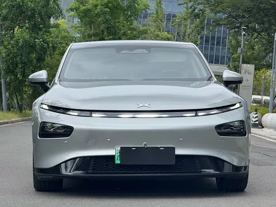 Xpeng P7