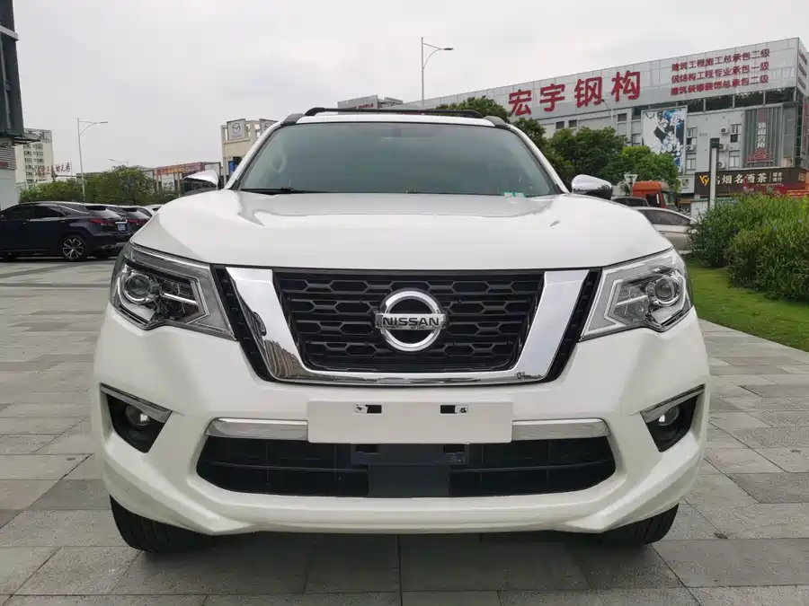 Nissan Terra
