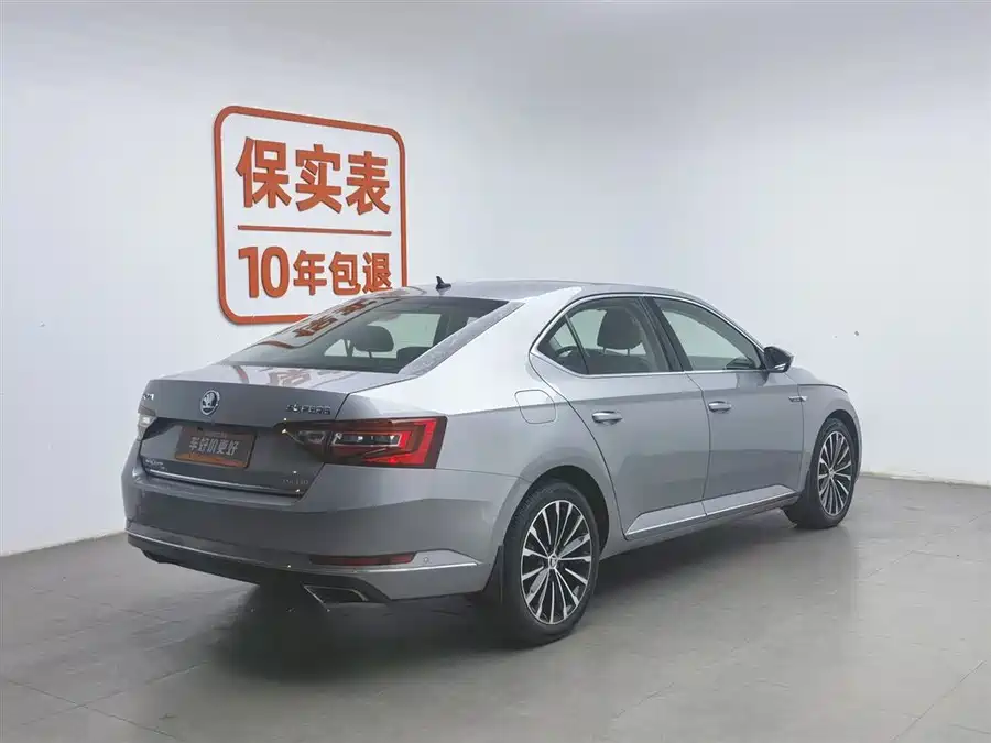 Skoda SuperB