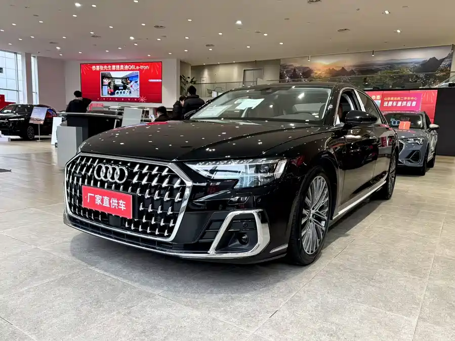 Audi A8