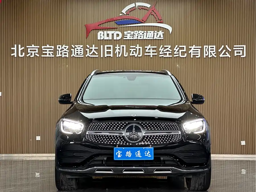 Mercedes Benz GLC