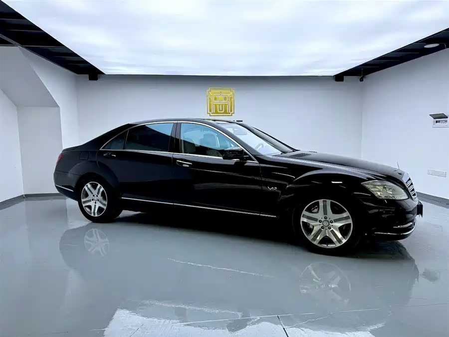 Mercedes Benz S class