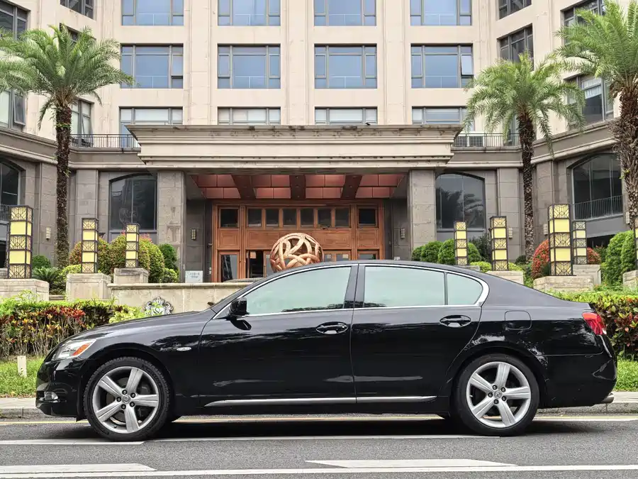 Lexus GS