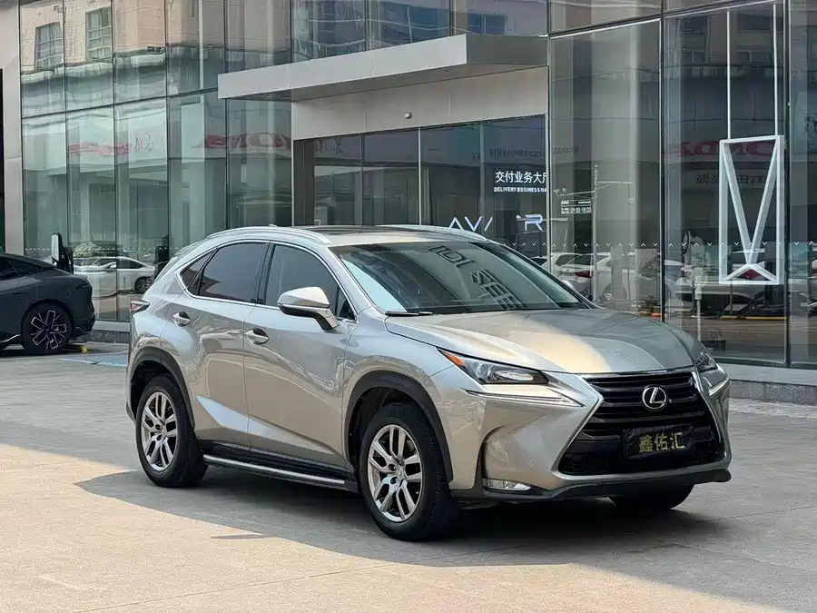 Lexus NX