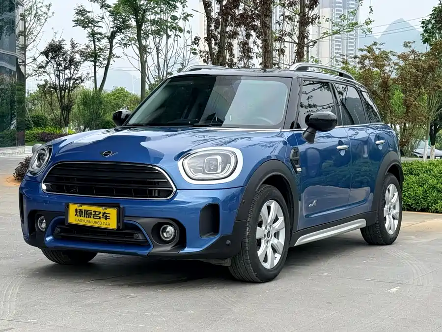 MINI COUNTRYMAN