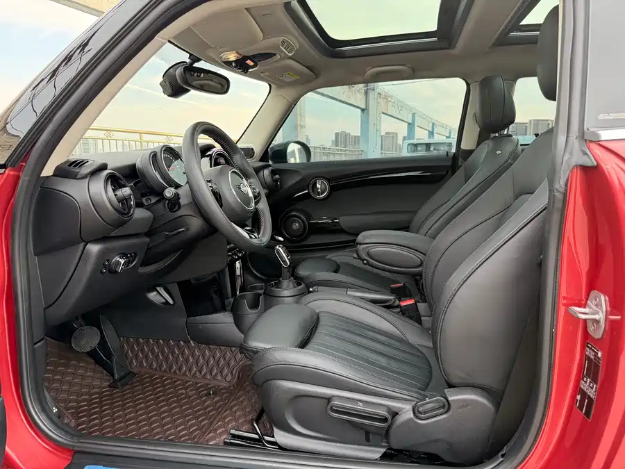 MINI 