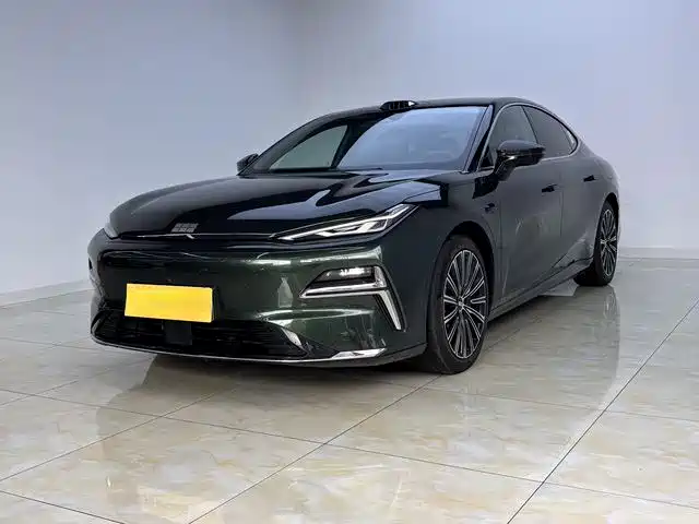 Geely Galaxy Star 8