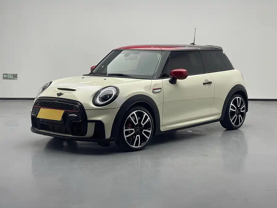 MINI JCW