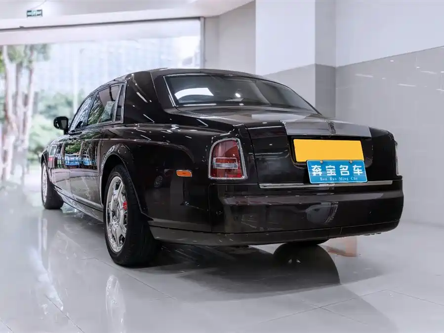 Rolls-Royce Phantom