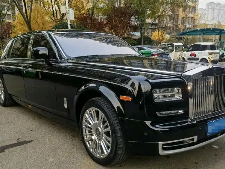 Rolls-Royce Phantom