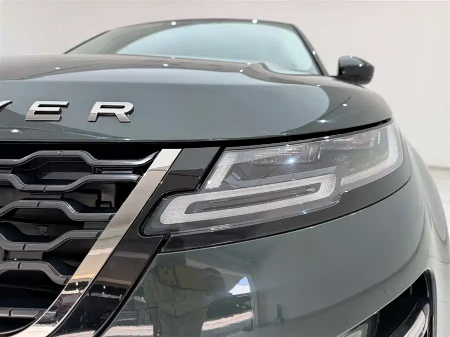 Land Rover Range Rover Aurora