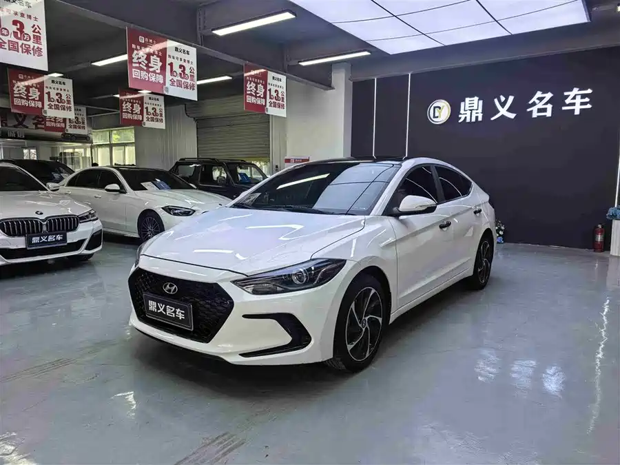 Hyundai elantra
