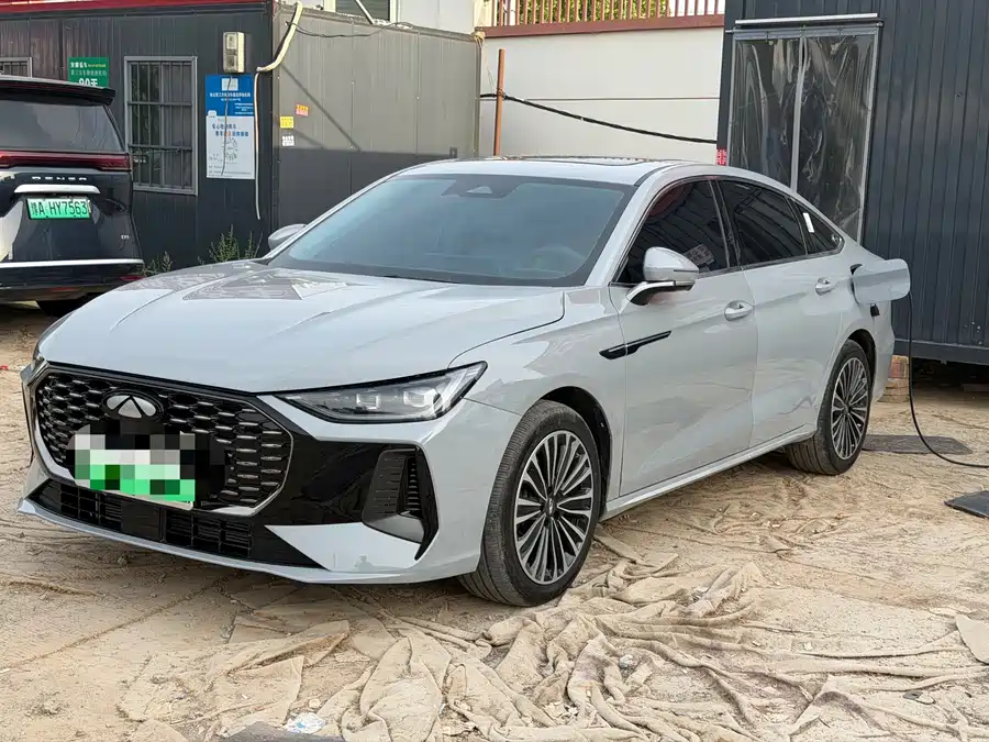 Chery Fengyun A8L