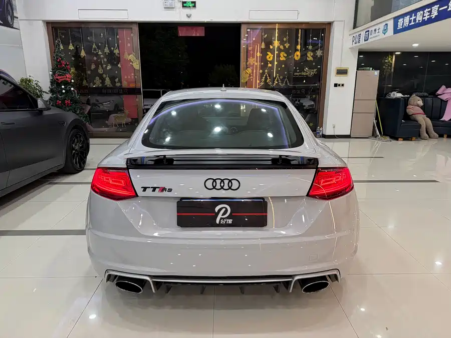 Audi TT RS