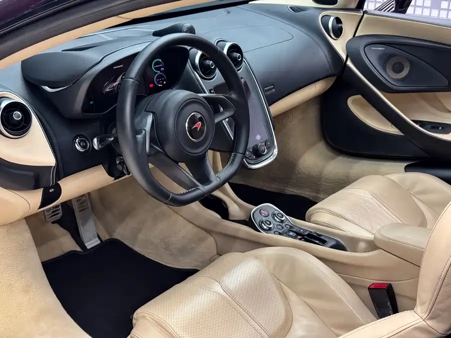 McLaren 570