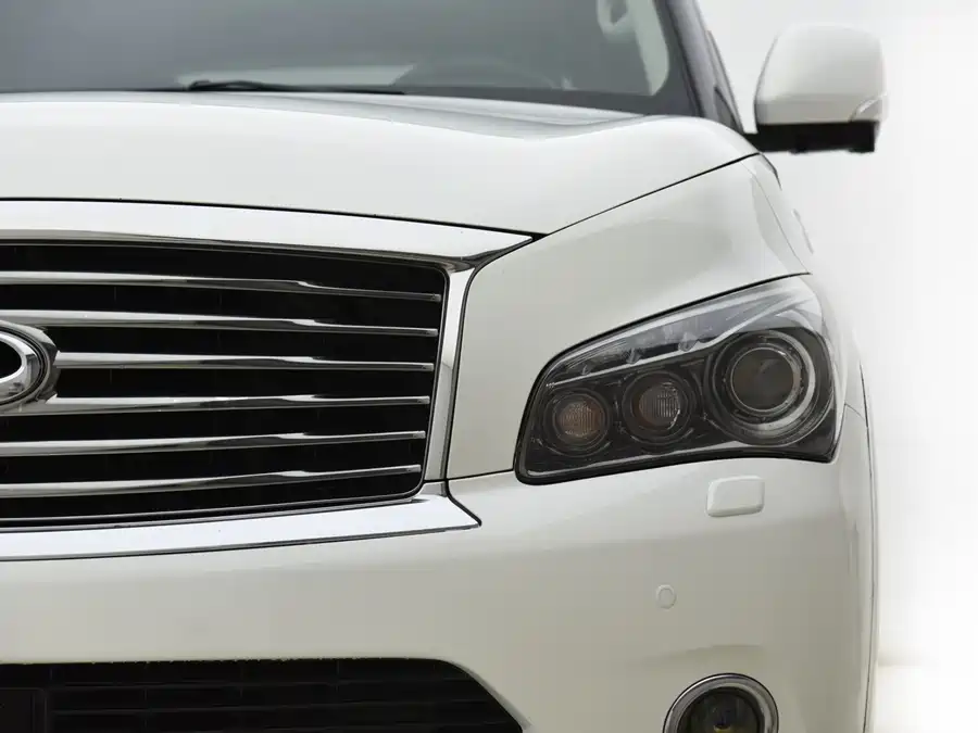 Infiniti QX