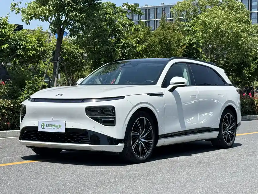Xpeng G9