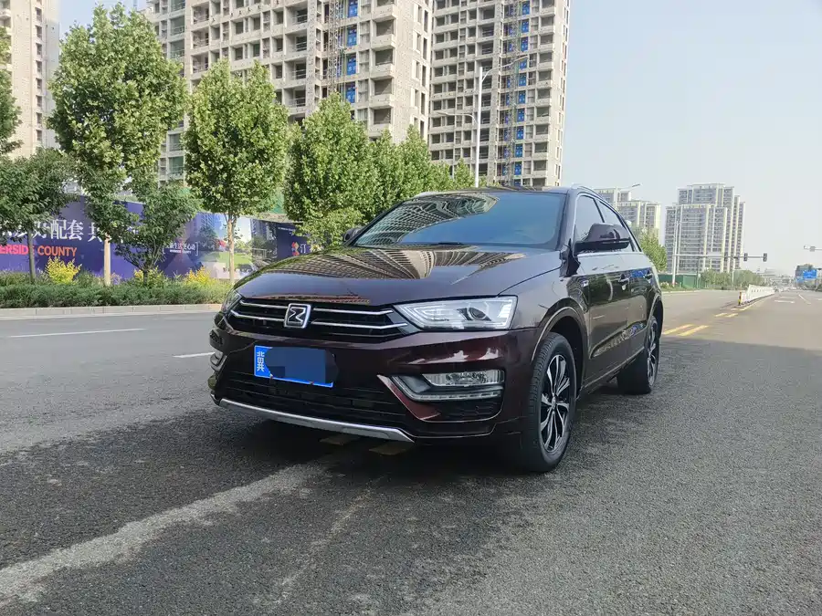 Zotye SR7