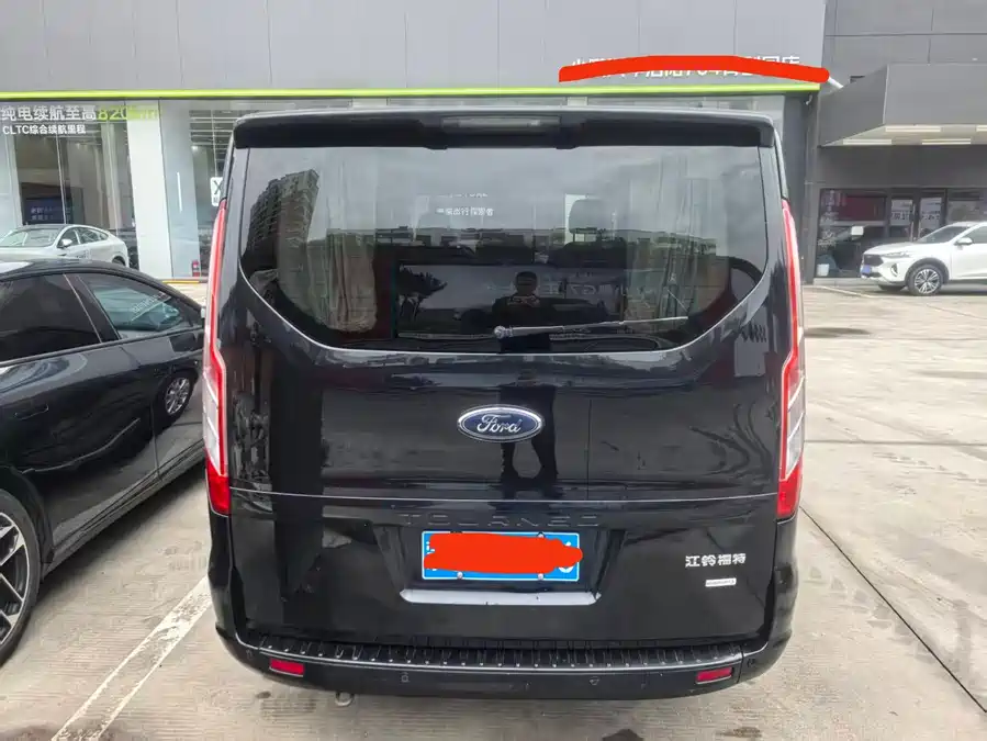 Ford Tourneo