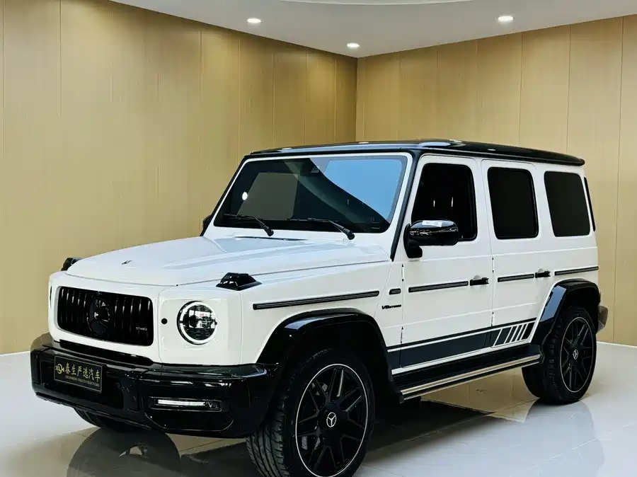 Mercedes Benz G-rated