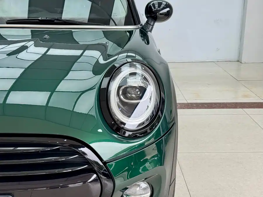 MINI 
