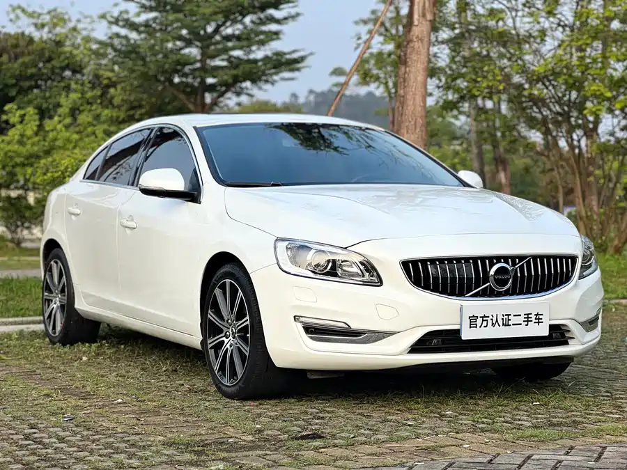 Volvo S60