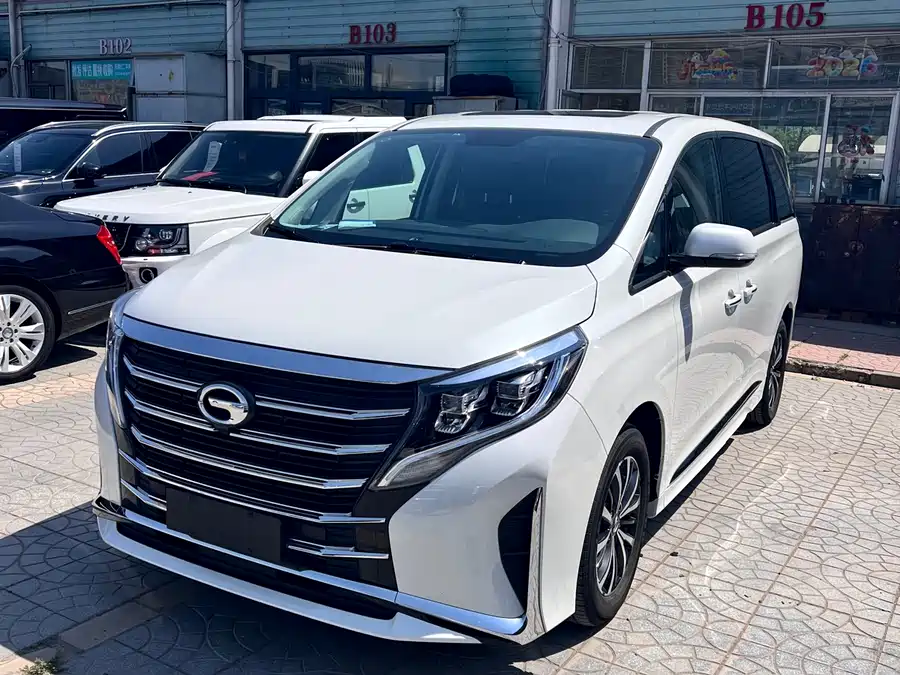 GAC Trumpchi M8