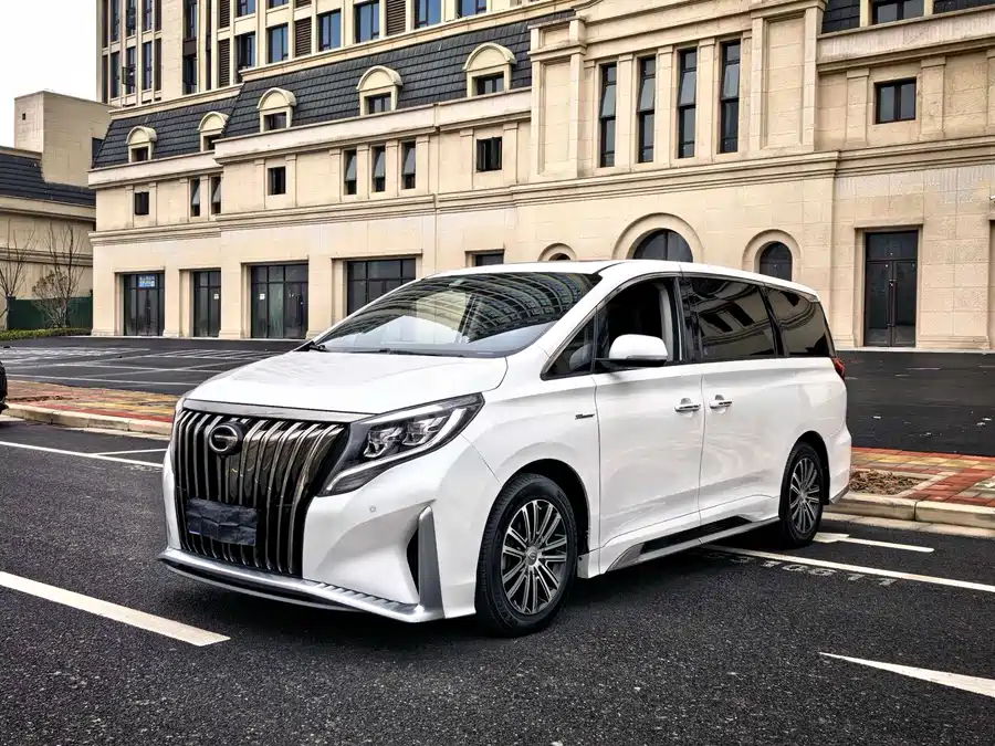 GAC Trumpchi M8