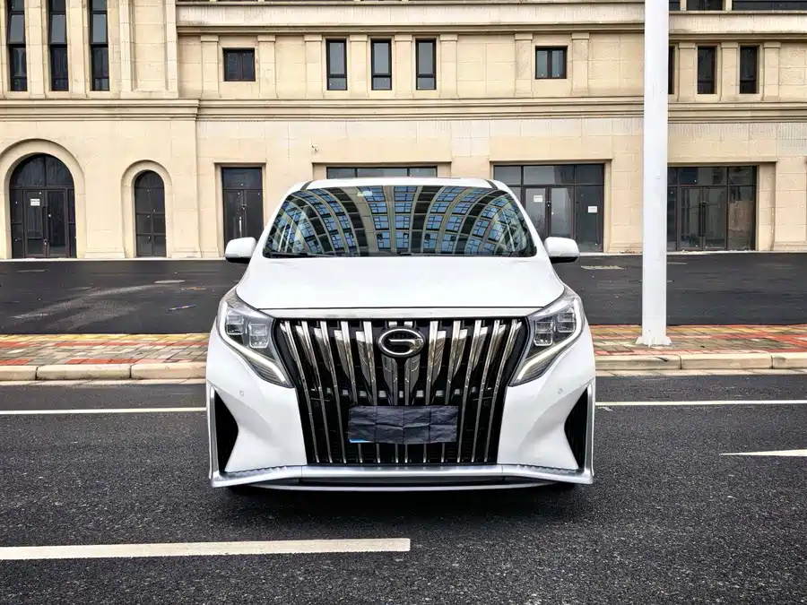 GAC Trumpchi M8