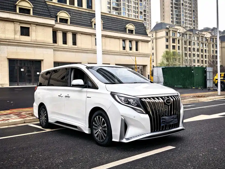 GAC Trumpchi M8