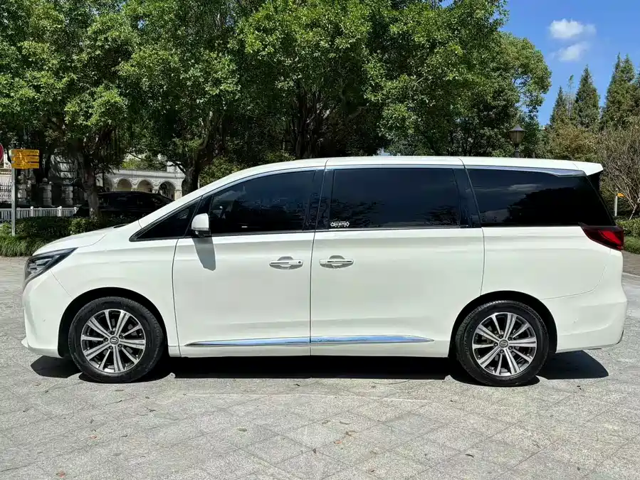 GAC Trumpchi M8
