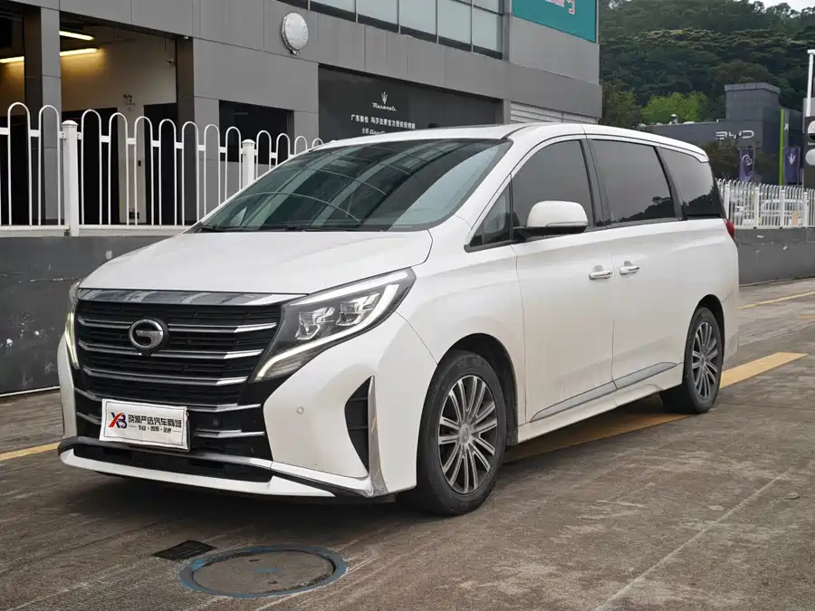 GAC Trumpchi M8
