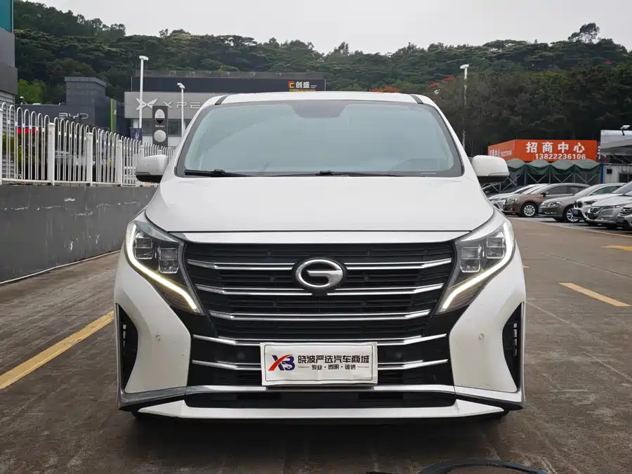 GAC Trumpchi M8