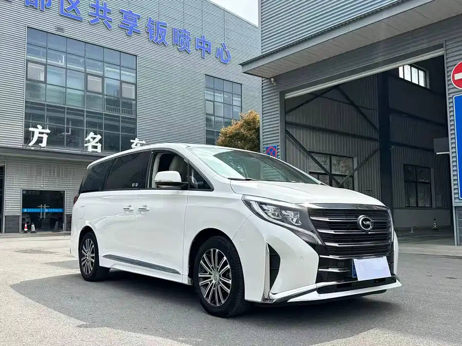 GAC Trumpchi M8