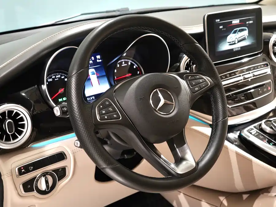 Mercedes Benz Class V