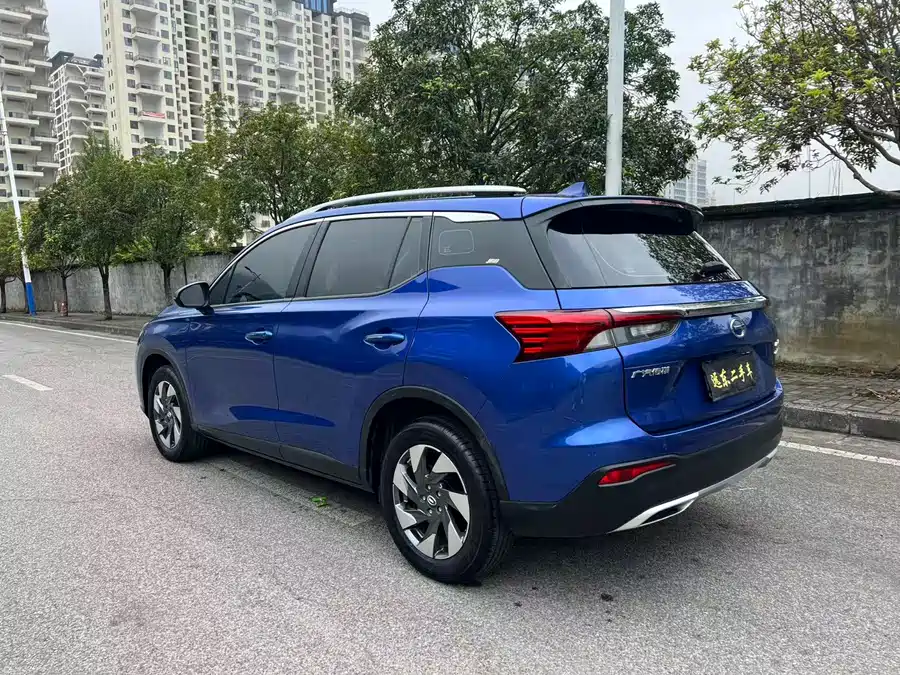GAC Trumpchi GS4