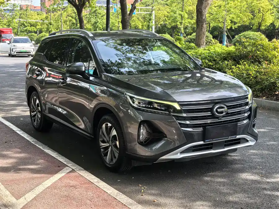 GAC Trumpchi GS4