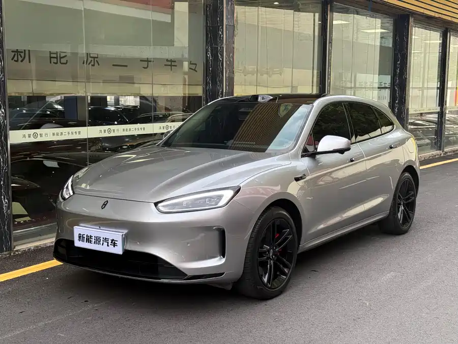 AITO Wenjie M5