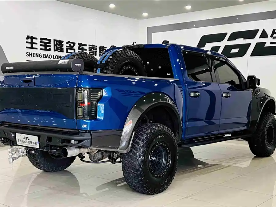 Ford F-150 Raptor