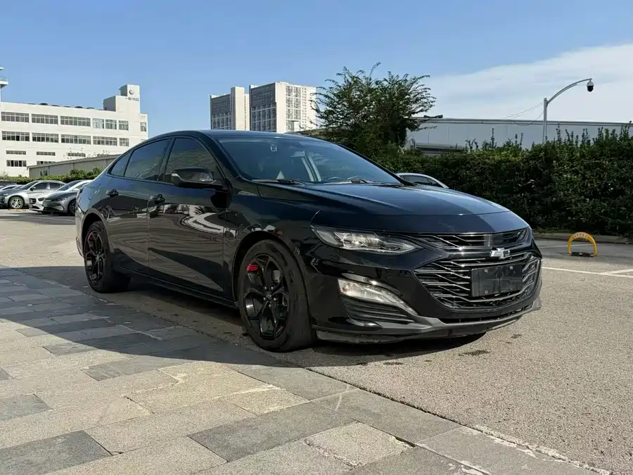 Chevrolet Malibu XL