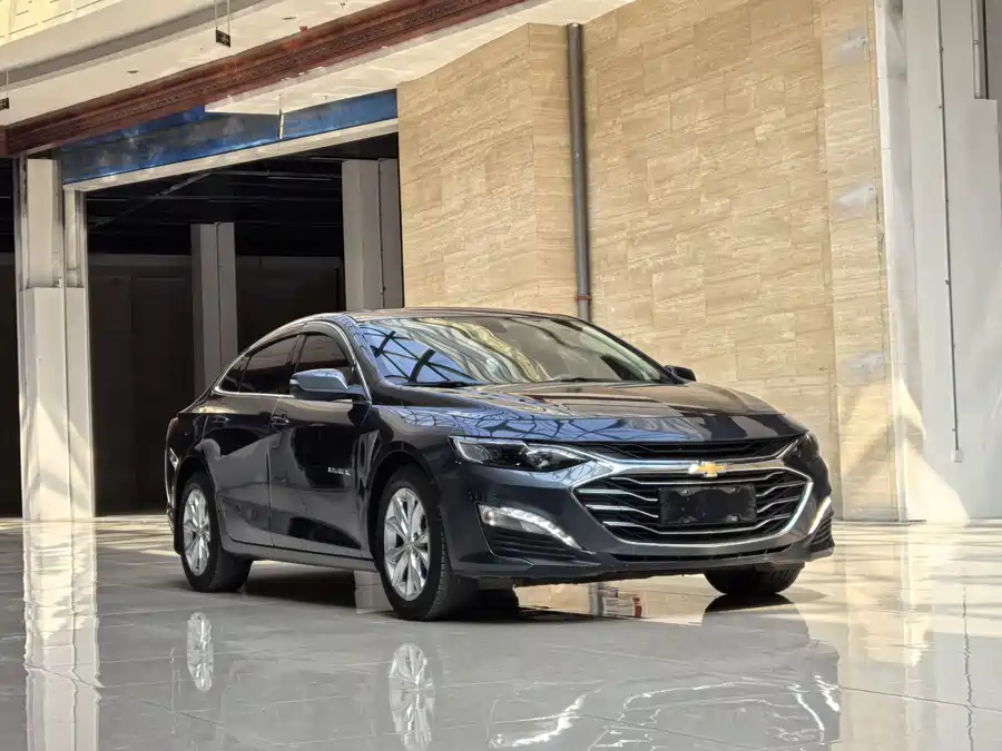 Chevrolet Malibu XL