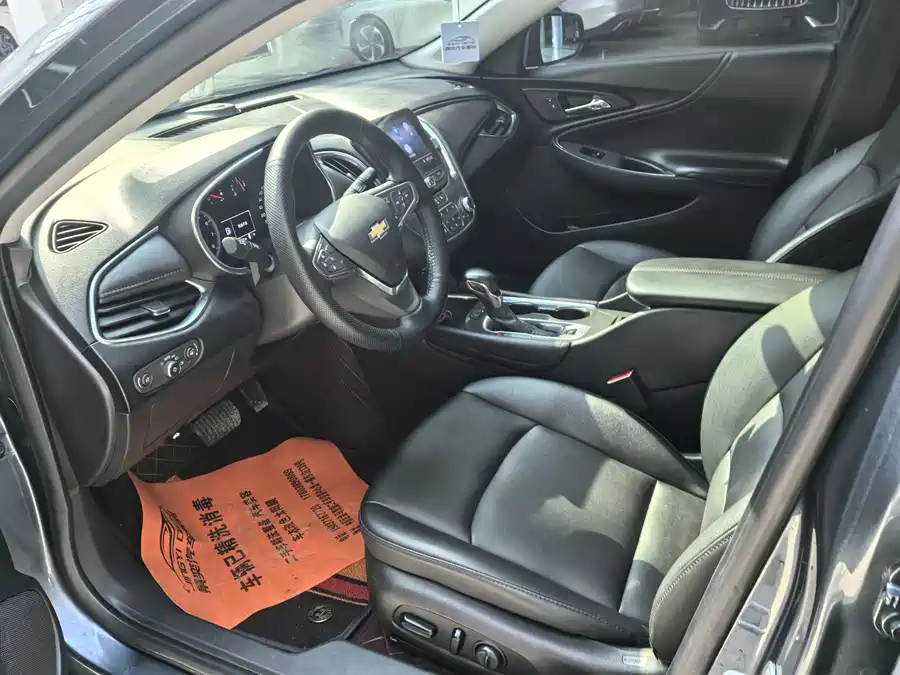 Chevrolet Malibu XL