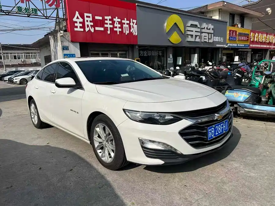 Chevrolet Malibu XL
