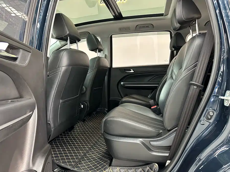 GAC Trumpchi M6