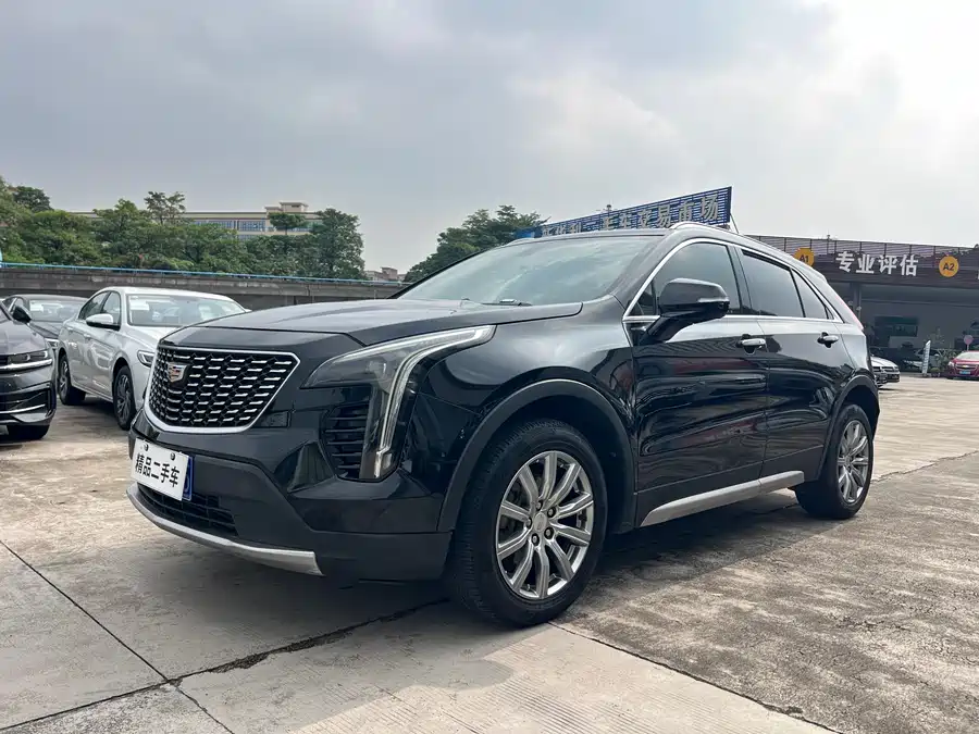 Cadillac XT4