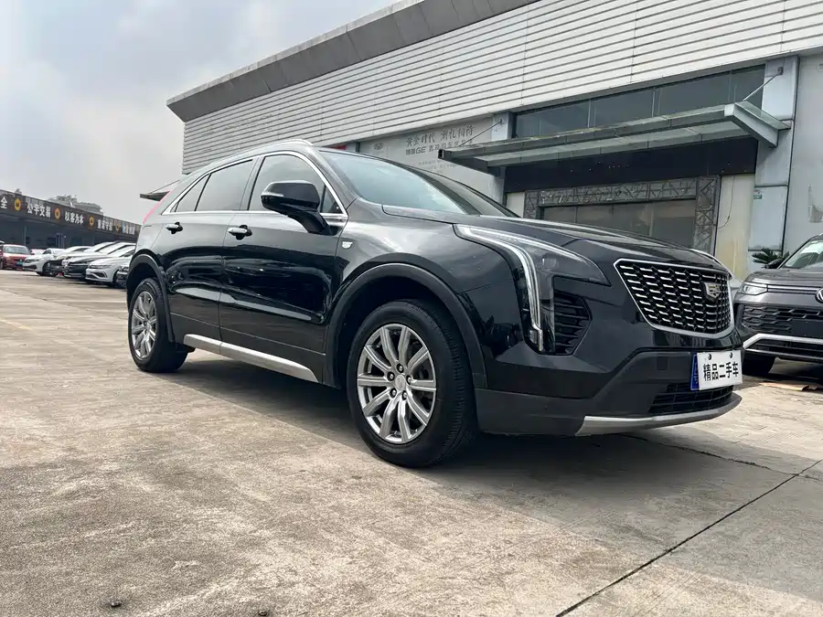 Cadillac XT4