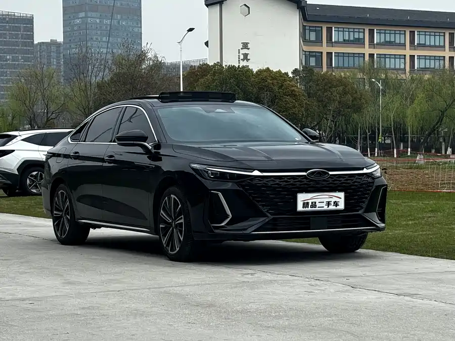 Chery Arrizo 8