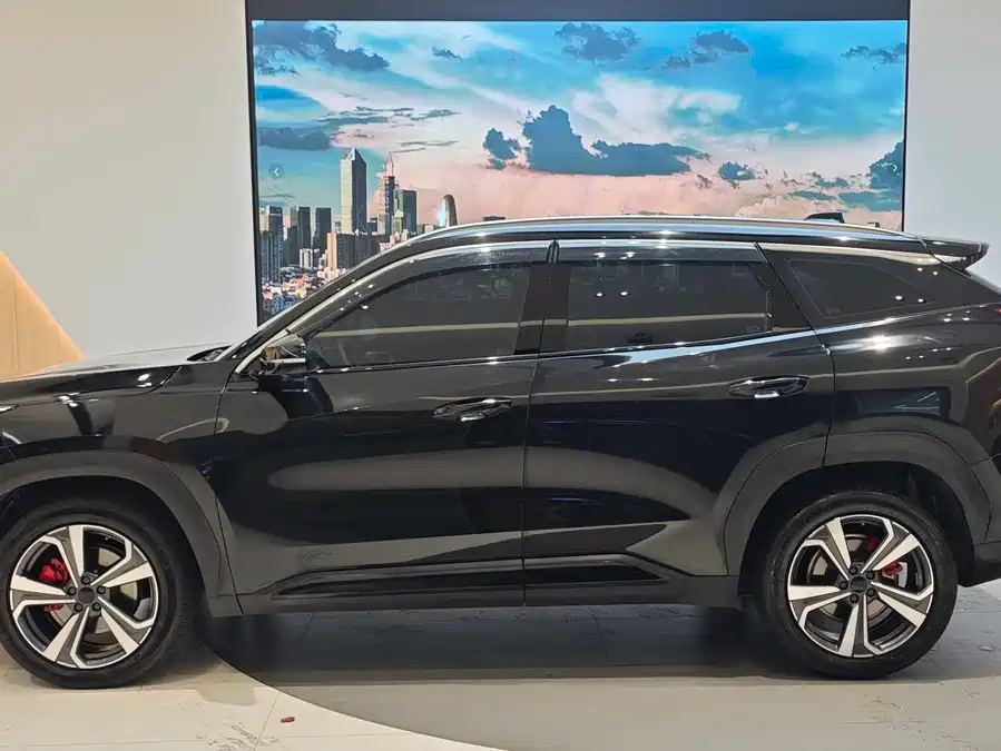 Geely Boyue L