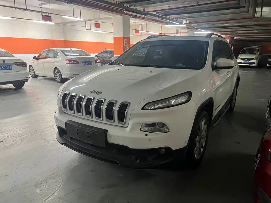 Jeep Cherokee