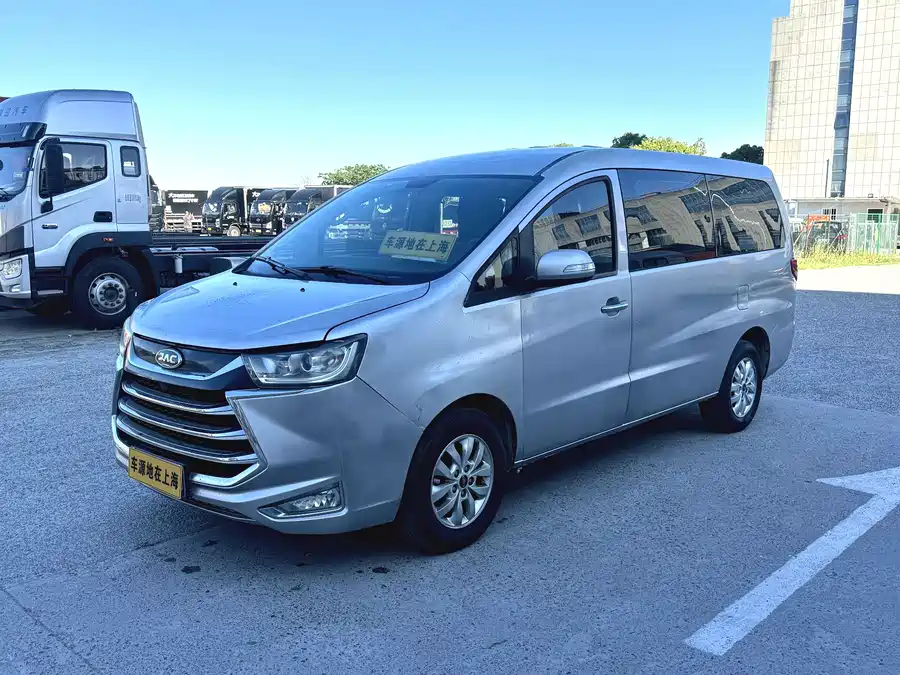 JAC Refine Ruifeng M4